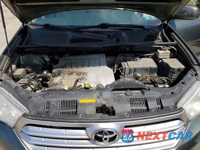 Zdjęcie 12 z 13 samochodu: 2012 TOYOTA HIGHLANDER SE VIN:5TDBK3EH7CS117224 - miniatura