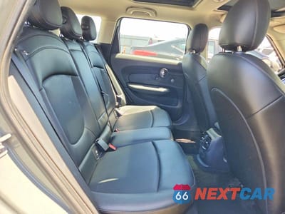 Zdjęcie 10 z 12 samochodu: 2017 MINI COOPER CLUBMAN VIN:WMWLN5C37H2E33865 - miniatura