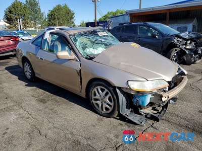 Czwarte zdjęcie samochodu z boku: 2002 HONDA ACCORD EX VIN:1HGCG22592A025636 - miniatura