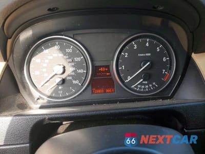 Zdjęcie 9 z 13 samochodu: 2015 BMW X1 SDRIVE28I VIN:WBAVM1C51FV316023 - miniatura