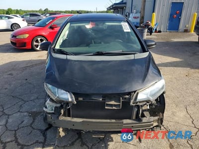 Piąte zdjęcie samochodu w środku: 2015 HONDA FIT EX VIN:3HGGK5G86FM765321 - miniatura