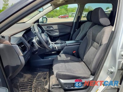 Zdjęcie 7 z 13 samochodu: 2021 NISSAN ROGUE SV VIN:5N1AT3BBXMC729926 - miniatura