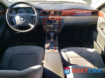 Zdjęcie 8 z 12 samochodu: 2010 CHEVROLET IMPALA LT VIN:2G1WB5EK0A1168960 - miniatura