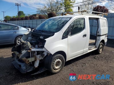 2015 NISSAN NV200 S 3N6CM0KN0FK709293 - główne zdjęcie licytacji z USA - miniatura