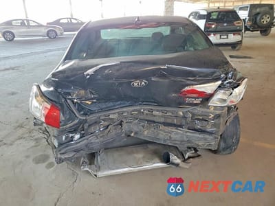 Zdjęcie 6 z 12 samochodu: 2014 KIA FORTE KOUP EX VIN:KNAFX6A84E5187604 - miniatura