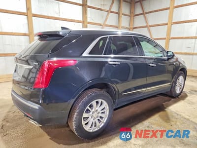 Trzecie zdjęcie samochodu z tyłu: 2017 CADILLAC XT5 VIN:1GYKNARS0HZ115025 - miniatura