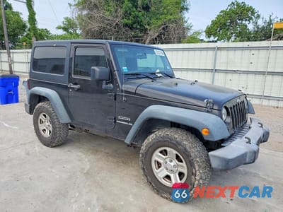 Czwarte zdjęcie samochodu z boku: 2016 JEEP WRANGLER SPORT VIN:1C4AJWAG2GL334703 - miniatura