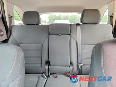 Zdjęcie 10 z 14 samochodu: 2019 KIA SORENTO LX VIN:5XYPG4A3XKG604369 - miniatura