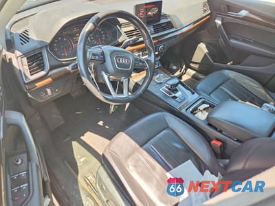 Zdjęcie 8 z 13 samochodu: 2019 AUDI Q5 PREMIUM VIN:WA1ANAFYXK2052276 - miniatura