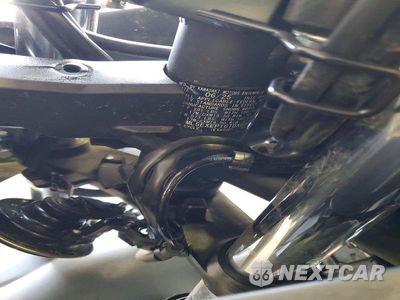 Zdjęcie 9 z 9 samochodu: 2026 KAWASAKI EX650 P VIN:ML5EXEP16TDAG8645 - miniatura