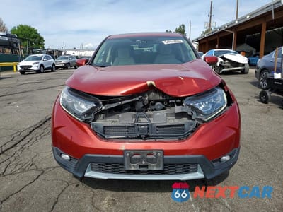 Piąte zdjęcie samochodu w środku: 2018 HONDA CR-V EX VIN:2HKRW2H54JH629671 - miniatura
