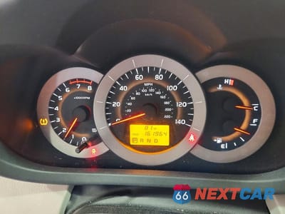 Zdjęcie 9 z 13 samochodu: 2012 TOYOTA RAV4 BASE VIN:2T3BF4DV4CW232685 - miniatura