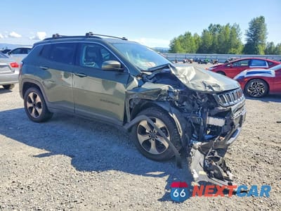 Czwarte zdjęcie samochodu z boku: 2017 JEEP COMPASS LATITUDE VIN:3C4NJDBB5HT647422 - miniatura