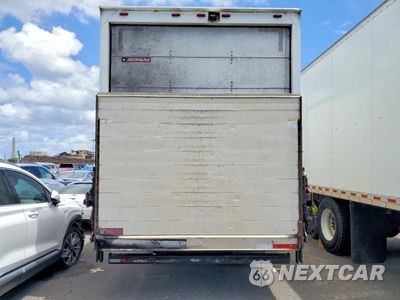 Zdjęcie 11 z 13 samochodu: 2020 CHEVROLET 5500HD BOX TRUCK VIN:JALEEW165L7900559 - miniatura