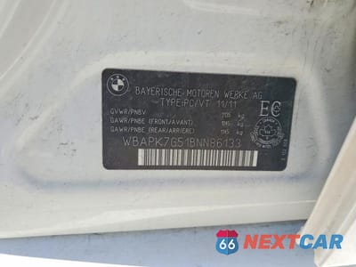 Zdjęcie 12 z 12 samochodu: 2011 BMW 328 XI VIN:WBAPK7G51BNN86133 - miniatura