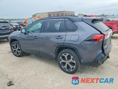 Drugie zdjęcie samochodu z przodu: 2023 TOYOTA RAV4 PRIME XSE VIN:JTMEB3FVXPD124915 - miniatura