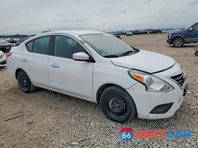 Czwarte zdjęcie samochodu z boku: 2019 NISSAN VERSA SV VIN:3N1CN7AP4KL850788 - miniatura