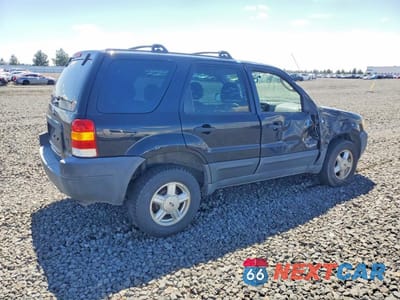 Trzecie zdjęcie samochodu z tyłu: 2004 FORD ESCAPE XLS VIN:1FMYU92154KA21823 - miniatura