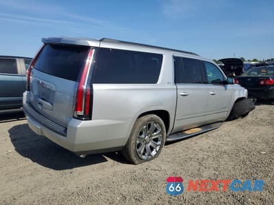 Trzecie zdjęcie samochodu z tyłu: 2018 GMC YUKON XL C1500 SLT VIN:1GKS1GKC0JR182838 - miniatura