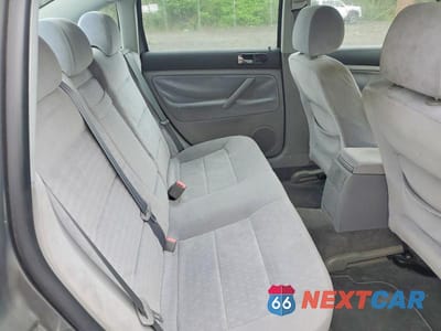 Zdjęcie 10 z 12 samochodu: 2002 VOLKSWAGEN PASSAT GLS VIN:WVWPD63B92P368223 - miniatura