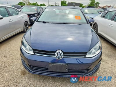 Piąte zdjęcie samochodu w środku: 2016 VOLKSWAGEN GOLF S VIN:3VW217AU0GM042818 - miniatura