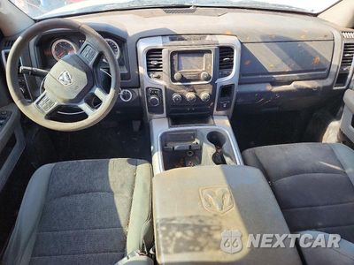 Zdjęcie 8 z 12 samochodu: 2018 RAM 1500 SLT 5.7L V8 VIN:1C6RR6GT7JS169056 - miniatura