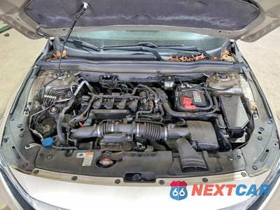 Zdjęcie 11 z 12 samochodu: 2019 HONDA ACCORD LX VIN:1HGCV1F17KA093683 - miniatura