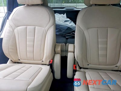 Zdjęcie 10 z 14 samochodu: 2021 BMW X7 XDRIVE40I VIN:5UXCW2C00M9G06579 - miniatura
