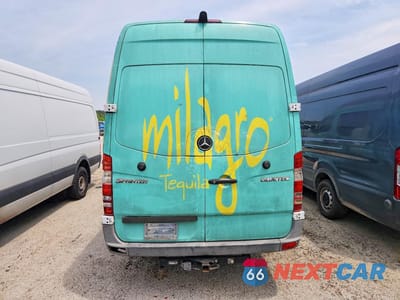 Zdjęcie 6 z 12 samochodu: 2012 MERCEDES-BENZ SPRINTER VIN:WDRPE8CC0C5628202 - miniatura