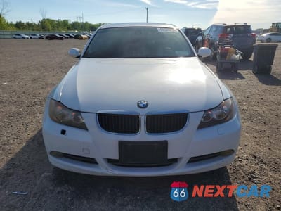 Piąte zdjęcie samochodu w środku: 2006 BMW 325 XI VIN:WBAVD13526KV10058 - miniatura