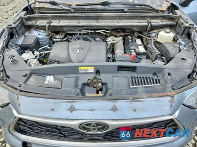 Zdjęcie 11 z 12 samochodu: 2021 TOYOTA HIGHLANDER XLE VIN:5TDGZRBH7MS096465 - miniatura
