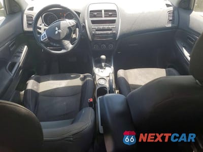 Zdjęcie 8 z 13 samochodu: 2013 MITSUBISHI OUTLANDER SPORT ES VIN:4A4AR3AU8DE002027 - miniatura