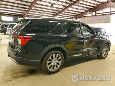 Trzecie zdjęcie samochodu z tyłu: 2026 FORD EXPLORER PLATINUM VIN:1FMUK8HH4TGB17978 - miniatura