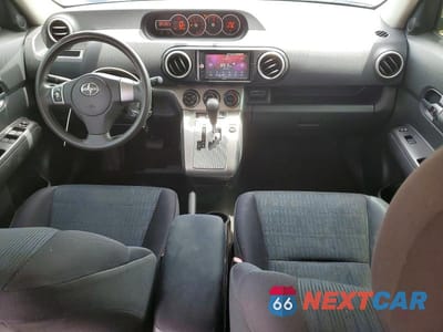 Zdjęcie 8 z 14 samochodu: 2011 TOYOTA SCION XB VIN:JTLZE4FE8B1136736 - miniatura