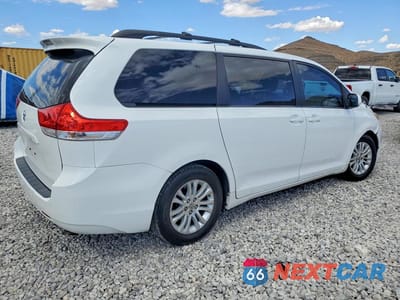 Trzecie zdjęcie samochodu z tyłu: 2012 TOYOTA SIENNA XLE 8-PASSENGER VIN:5TDYK3DC6CS229285 - miniatura