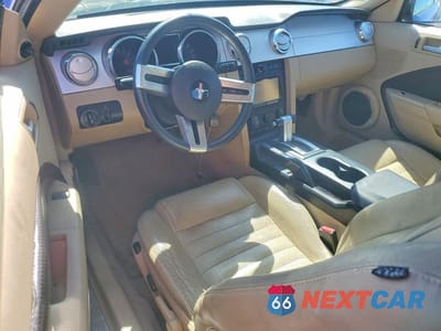 Zdjęcie 8 z 12 samochodu: 2005 FORD MUSTANG GT VIN:1ZVHT82H855251951 - miniatura