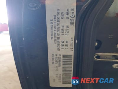 Zdjęcie 12 z 12 samochodu: 2017 CHRYSLER 300 S VIN:2C3CCABG5HH668862 - miniatura