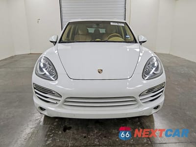 Piąte zdjęcie samochodu w środku: 2013 PORSCHE CAYENNE VIN:WP1AA2A23DLA19707 - miniatura