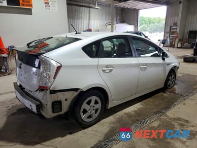 Trzecie zdjęcie samochodu z tyłu: 2010 TOYOTA PRIUS IV VIN:JTDKN3DU6A0053439 - miniatura