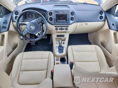 Zdjęcie 8 z 13 samochodu: 2016 VOLKSWAGEN TIGUAN S VIN:WVGAV7AX9GW501787 - miniatura