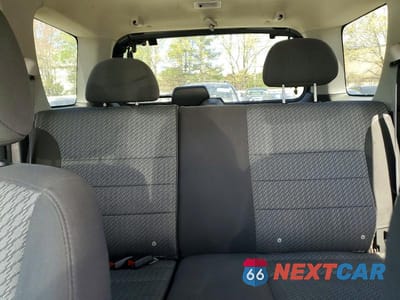 Zdjęcie 10 z 13 samochodu: 2003 FORD ESCAPE XLT VIN:1FMYU03143KE22028 - miniatura