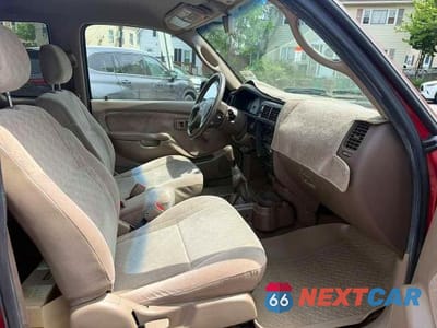 Zdjęcie 10 z 11 samochodu: 2002 TOYOTA TACOMA XTRACAB VIN:5TEWN72N52Z895629 - miniatura