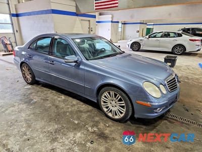 Czwarte zdjęcie samochodu z boku: 2007 MERCEDES-BENZ E 350 VIN:WDBUF56XX7B081071 - miniatura