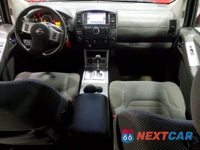 Zdjęcie 8 z 12 samochodu: 2011 NISSAN PATHFINDER S VIN:5N1AR1NB9BC607263 - miniatura