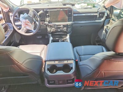 Zdjęcie 8 z 12 samochodu: 2025 FORD F350 SUPER DUTY VIN:1FT8W3BN0SED01126 - miniatura