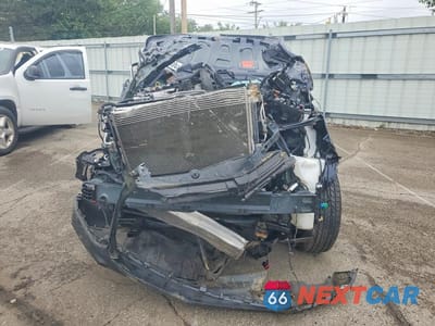Piąte zdjęcie samochodu w środku: 2020 CHEVROLET EQUINOX LT VIN:3GNAXJEV9LS538243 - miniatura