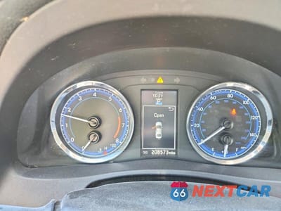 Zdjęcie 9 z 12 samochodu: 2018 TOYOTA COROLLA SE VIN:2T1BURHE1JC014529 - miniatura