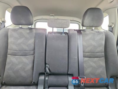 Zdjęcie 10 z 13 samochodu: 2016 NISSAN ROGUE SV VIN:KNMAT2MV8GP707040 - miniatura