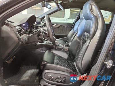 Zdjęcie 7 z 13 samochodu: 2019 AUDI S4 PREMIUM PLUS VIN:WAUB4AF40KA103684 - miniatura