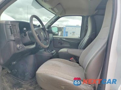 Zdjęcie 7 z 13 samochodu: 2013 CHEVROLET EXPRESS 3500 CARGO DELIVERY VAN VIN:1GCZGUCA6D1182480 - miniatura